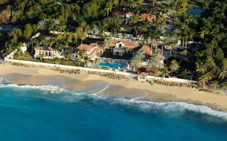 Ο φονικός τυφώνας Ίρμα απειλεί πολυτελή ακίνητα του Ντόναλντ Τραμπ